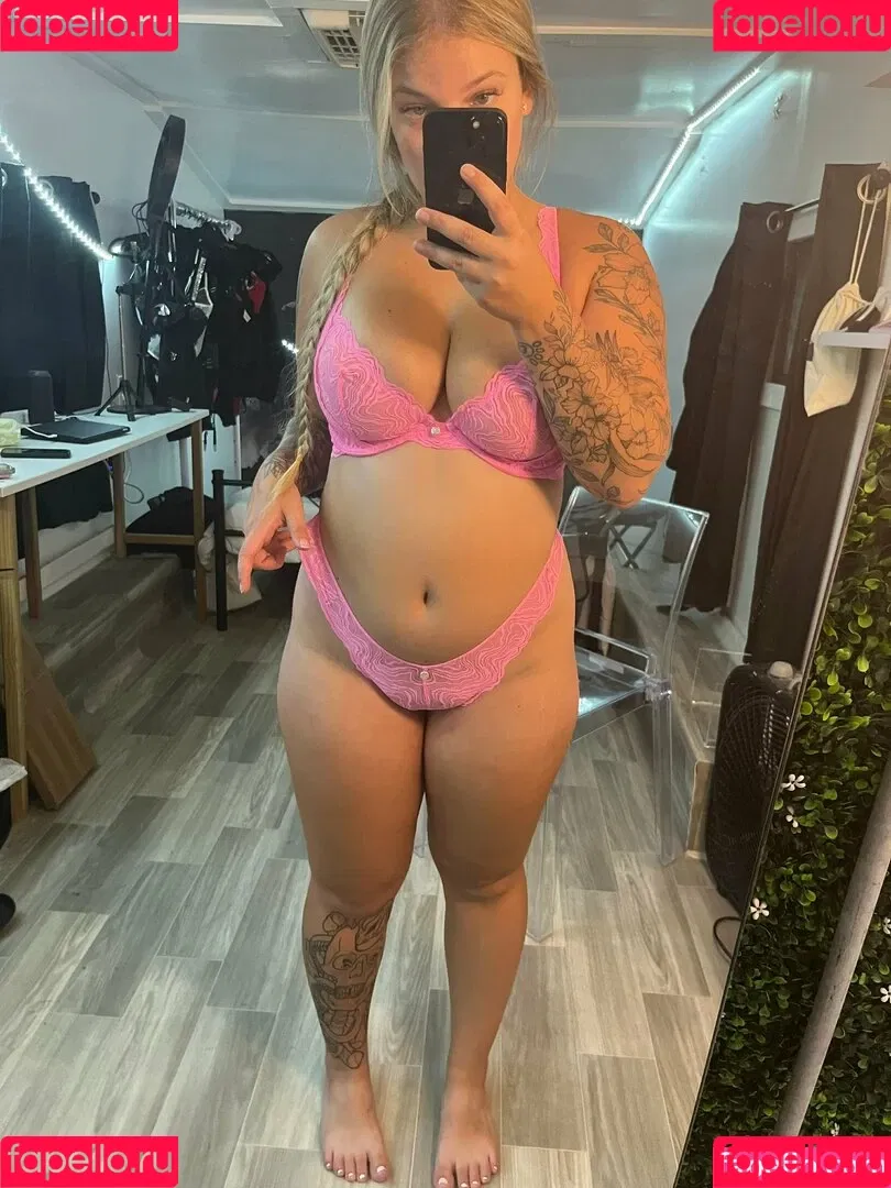 KSV0806 / kenzievallee Onlyfans Photo Gallery 