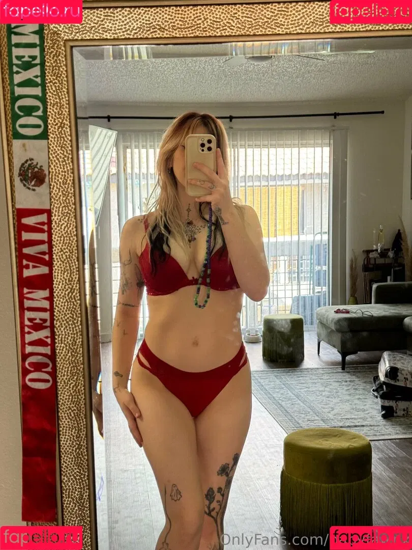 babyfawnx / babyfawnxo Onlyfans Photo Gallery 