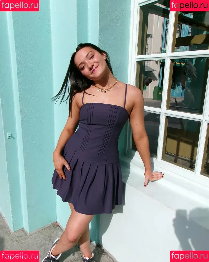 ItsIzzyMania / Izzy Moreno / WWYTWrestling Onlyfans Photo Gallery 