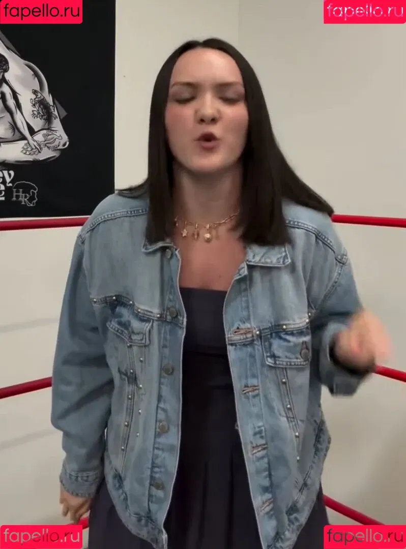 ItsIzzyMania / Izzy Moreno / WWYTWrestling Onlyfans Photo Gallery 