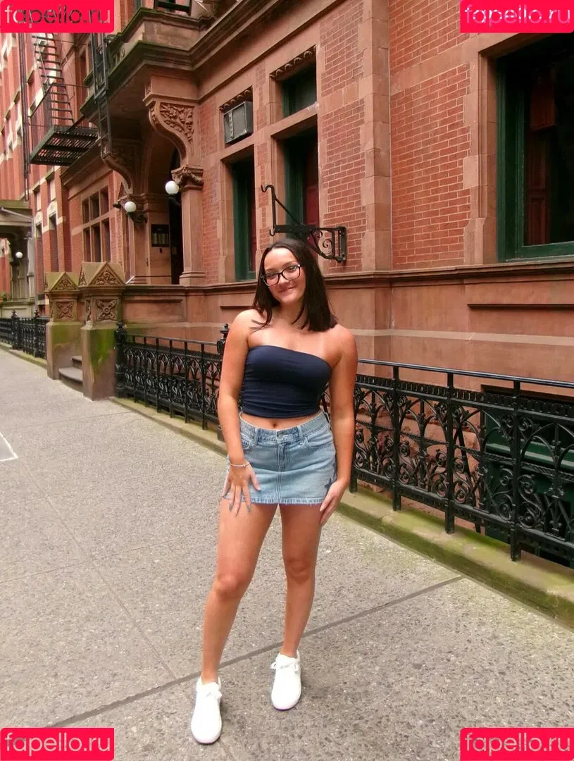 ItsIzzyMania / Izzy Moreno / WWYTWrestling Onlyfans Photo Gallery 