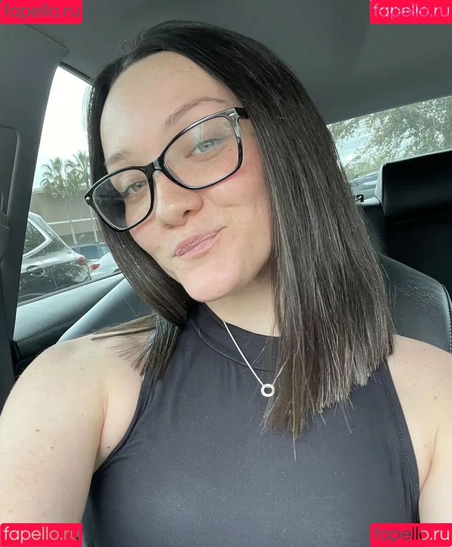 ItsIzzyMania / Izzy Moreno / WWYTWrestling Onlyfans Photo Gallery 