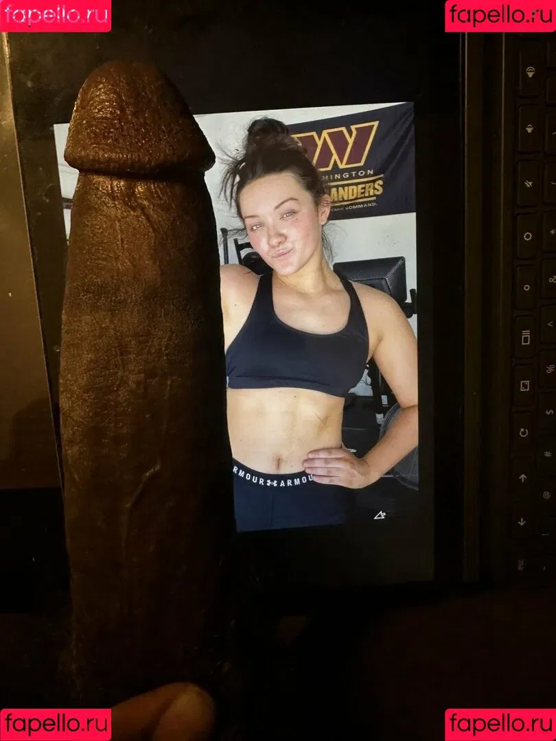 ItsIzzyMania / Izzy Moreno / WWYTWrestling Onlyfans Photo Gallery 