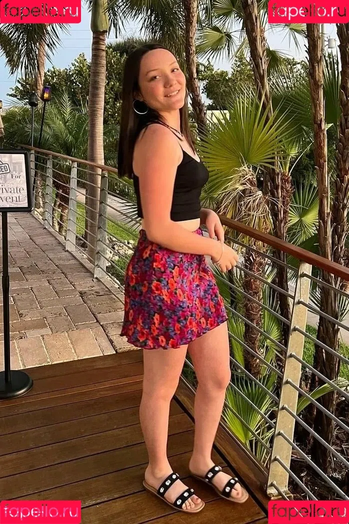 ItsIzzyMania / Izzy Moreno / WWYTWrestling Onlyfans Photo Gallery 