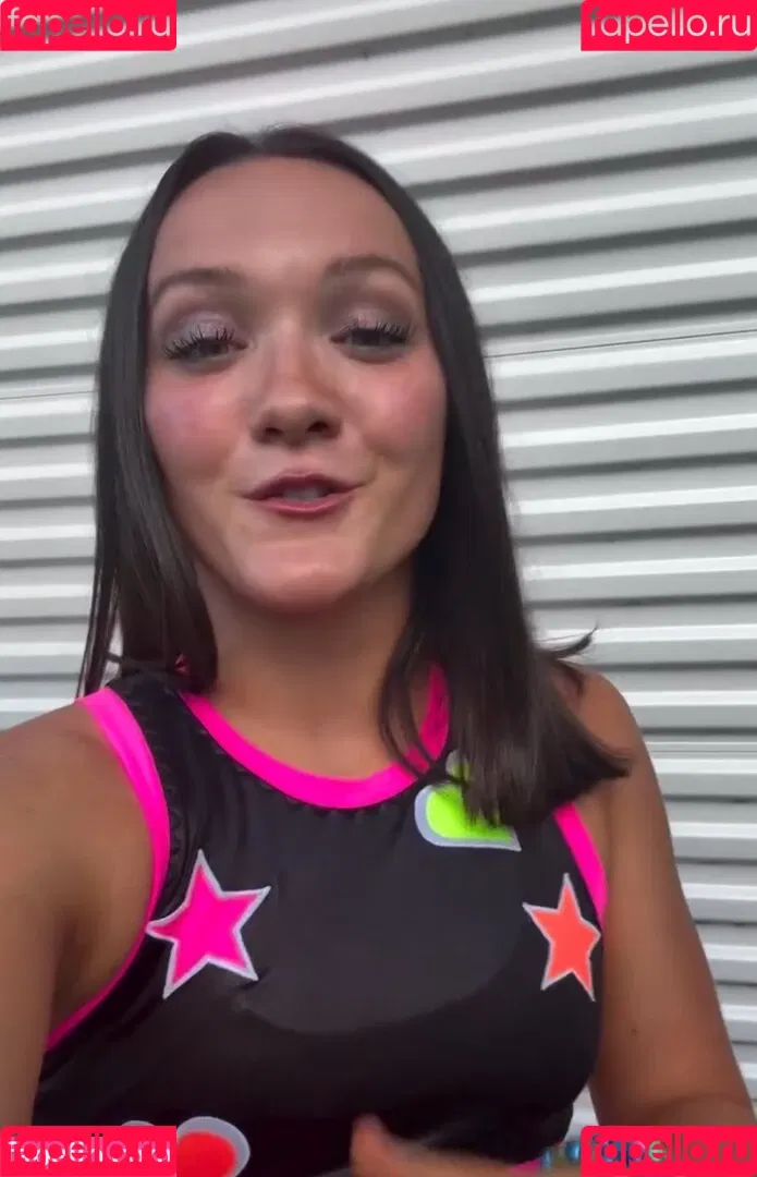 ItsIzzyMania / Izzy Moreno / WWYTWrestling Onlyfans Photo Gallery 