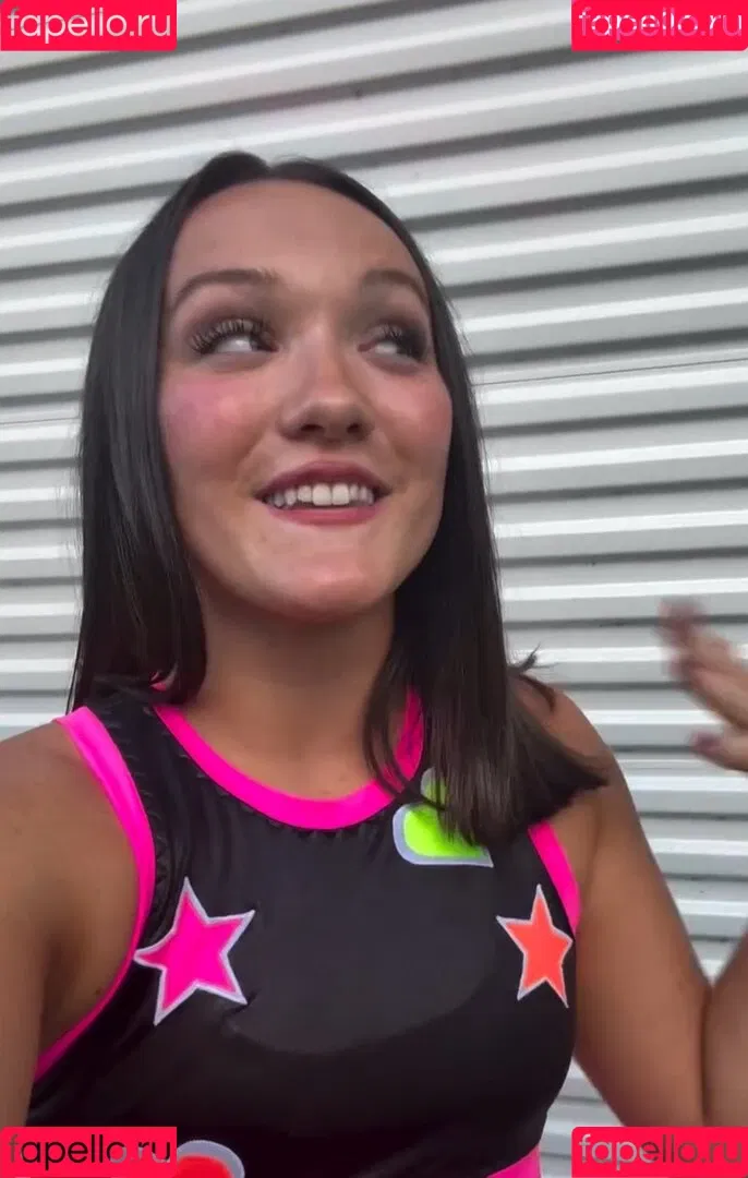 ItsIzzyMania / Izzy Moreno / WWYTWrestling Onlyfans Photo Gallery 