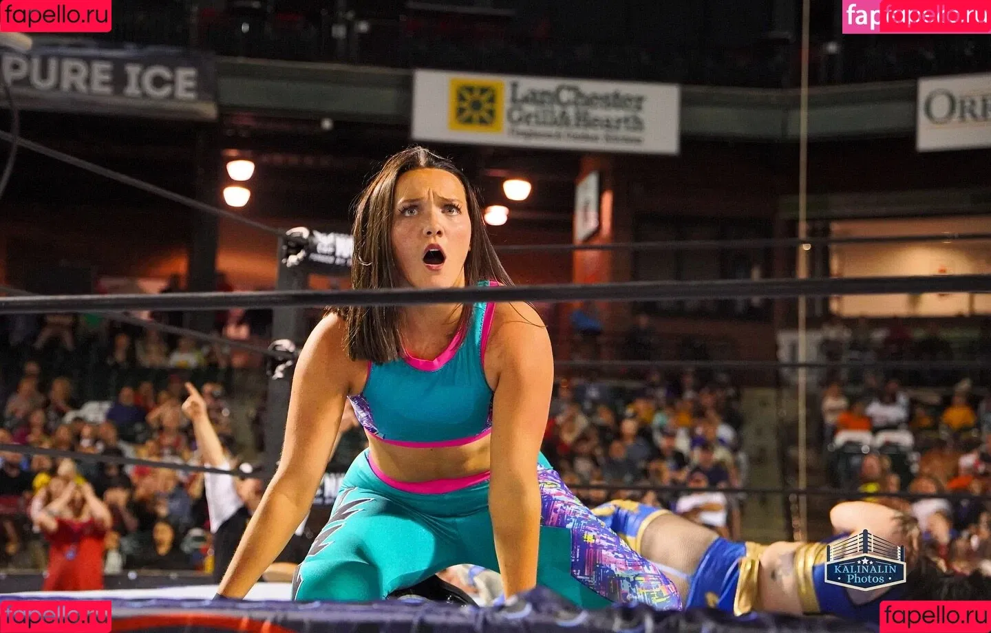 ItsIzzyMania / Izzy Moreno / WWYTWrestling Onlyfans Photo Gallery 