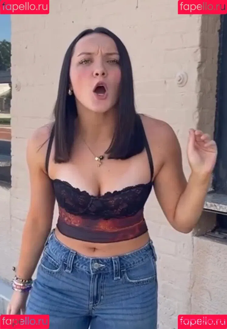 ItsIzzyMania / Izzy Moreno / WWYTWrestling Onlyfans Photo Gallery 