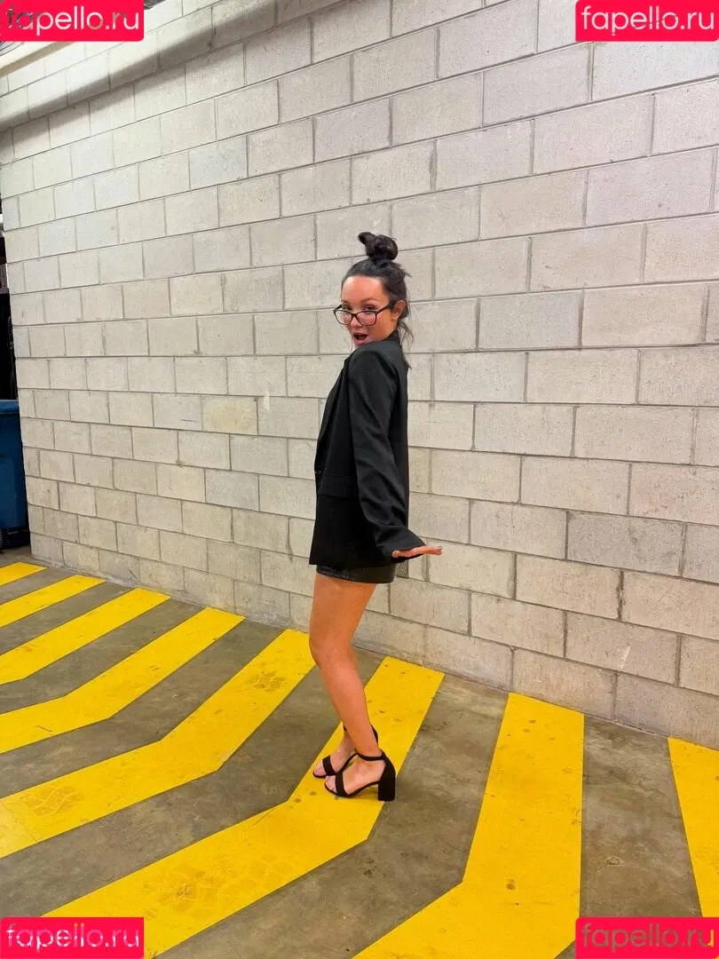 ItsIzzyMania / Izzy Moreno / WWYTWrestling Onlyfans Photo Gallery 