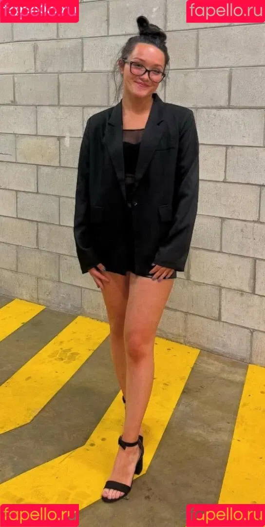 ItsIzzyMania / Izzy Moreno / WWYTWrestling Onlyfans Photo Gallery 