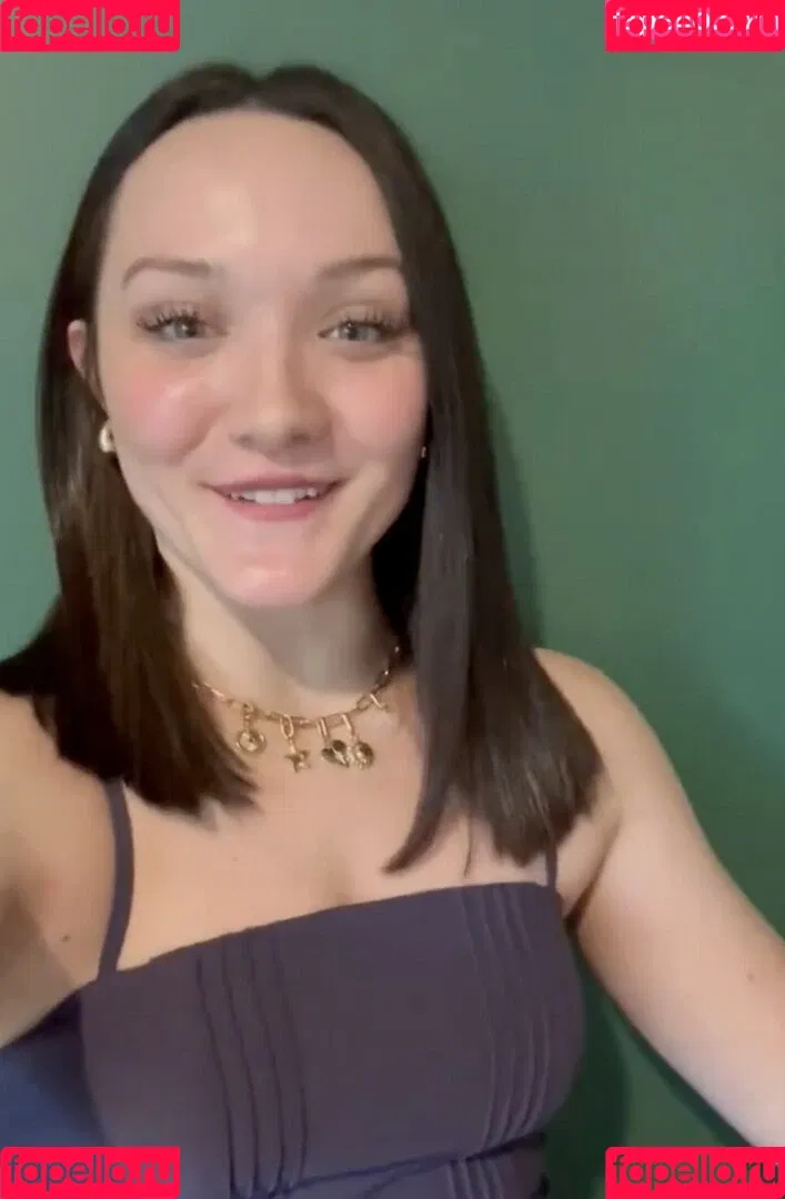 ItsIzzyMania / Izzy Moreno / WWYTWrestling Onlyfans Photo Gallery 