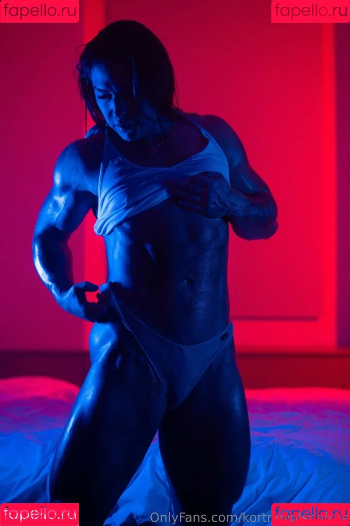 kortney_olson / kortneyolsonfree Onlyfans Photo Gallery 