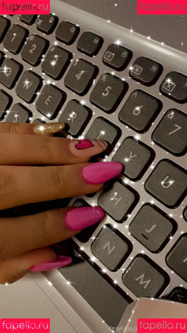 biancajasminelawson / biancaswanfree Onlyfans Photo Gallery 