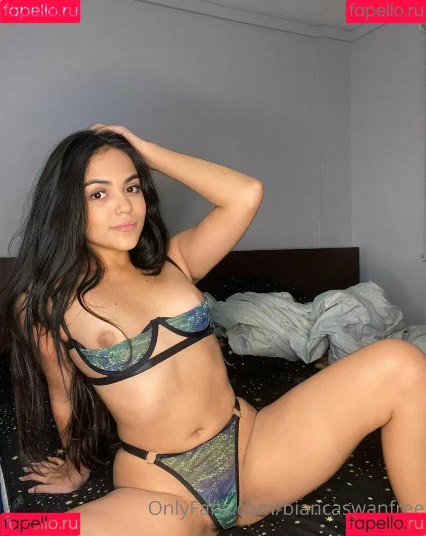 biancajasminelawson / biancaswanfree Onlyfans Photo Gallery 