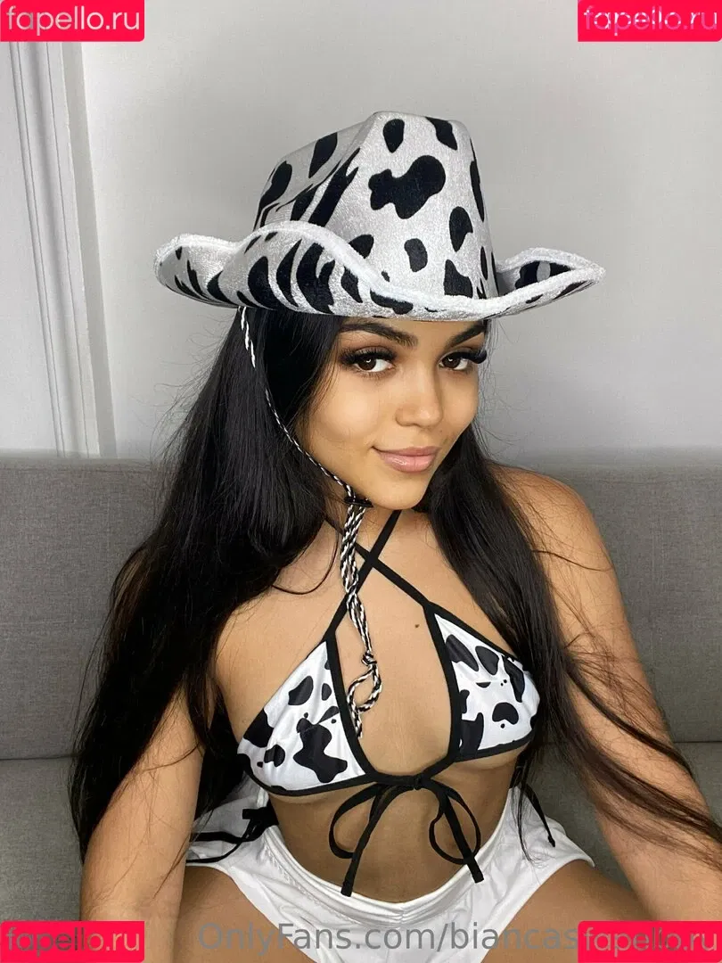 biancajasminelawson / biancaswanfree Onlyfans Photo Gallery 