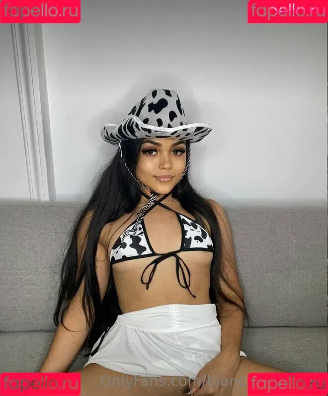 biancajasminelawson / biancaswanfree Onlyfans Photo Gallery 