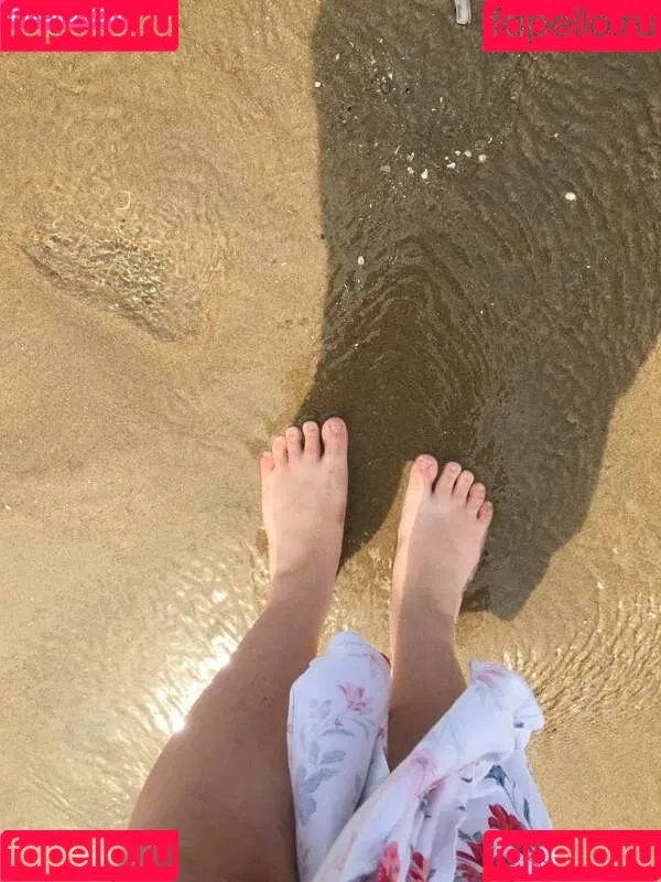 https: / loveyourcora / yourcora Onlyfans Photo Gallery 