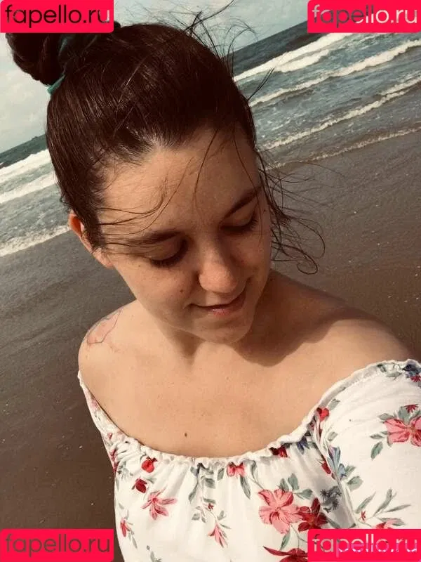 https: / loveyourcora / yourcora Onlyfans Photo Gallery 