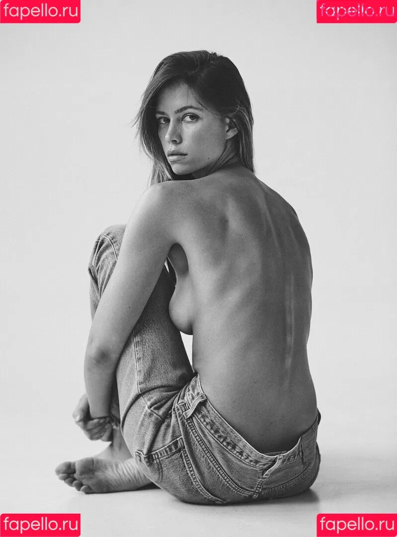 Kristen Kiehnle / kristenkiehnle Onlyfans Photo Gallery 