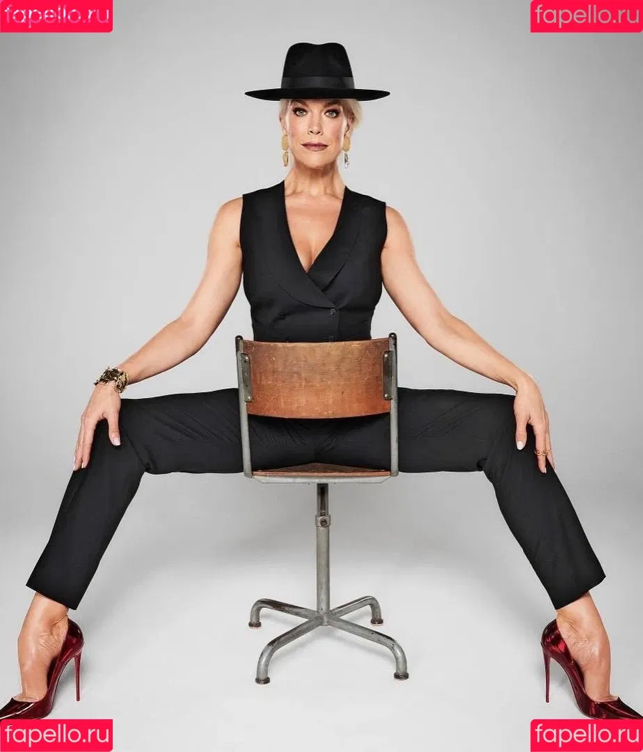 Hannah Waddingham / hannah_waddingham Onlyfans Photo Gallery 