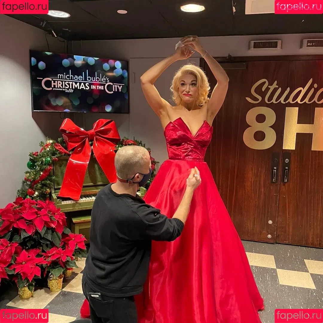 Hannah Waddingham / hannah_waddingham Onlyfans Photo Gallery 