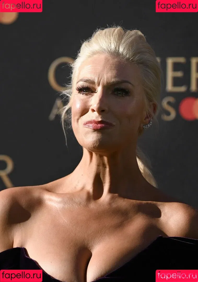 Hannah Waddingham / hannah_waddingham Onlyfans Photo Gallery 