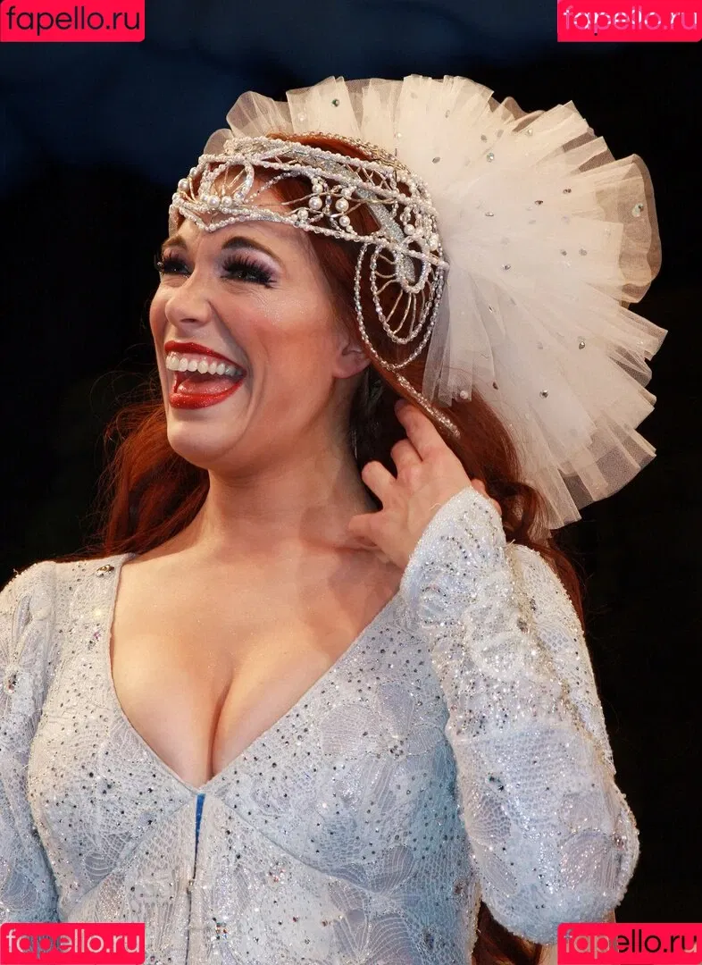 Hannah Waddingham / hannah_waddingham Onlyfans Photo Gallery 