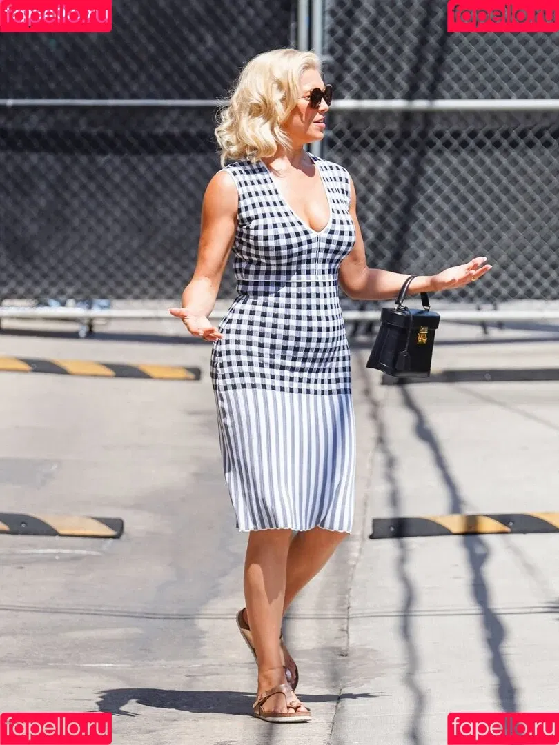 Hannah Waddingham / hannah_waddingham Onlyfans Photo Gallery 