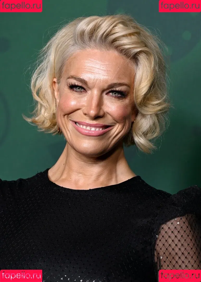 Hannah Waddingham / hannah_waddingham Onlyfans Photo Gallery 