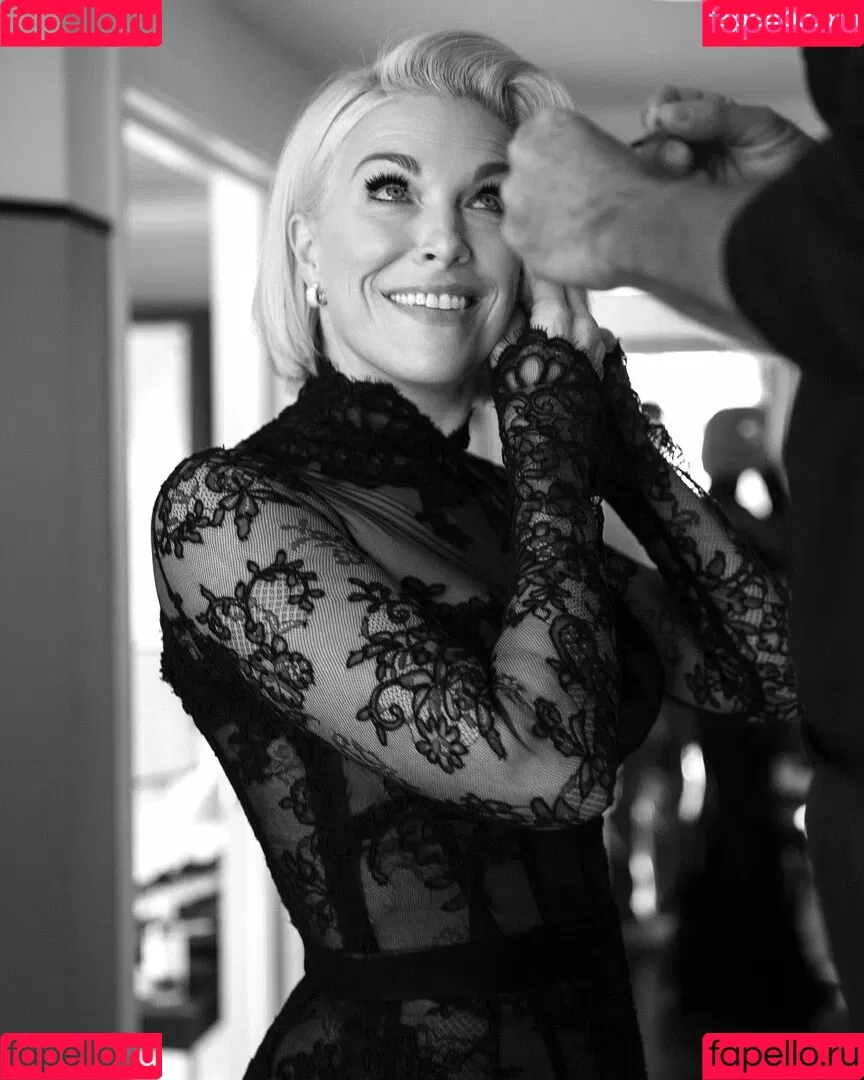 Hannah Waddingham / hannah_waddingham Onlyfans Photo Gallery 