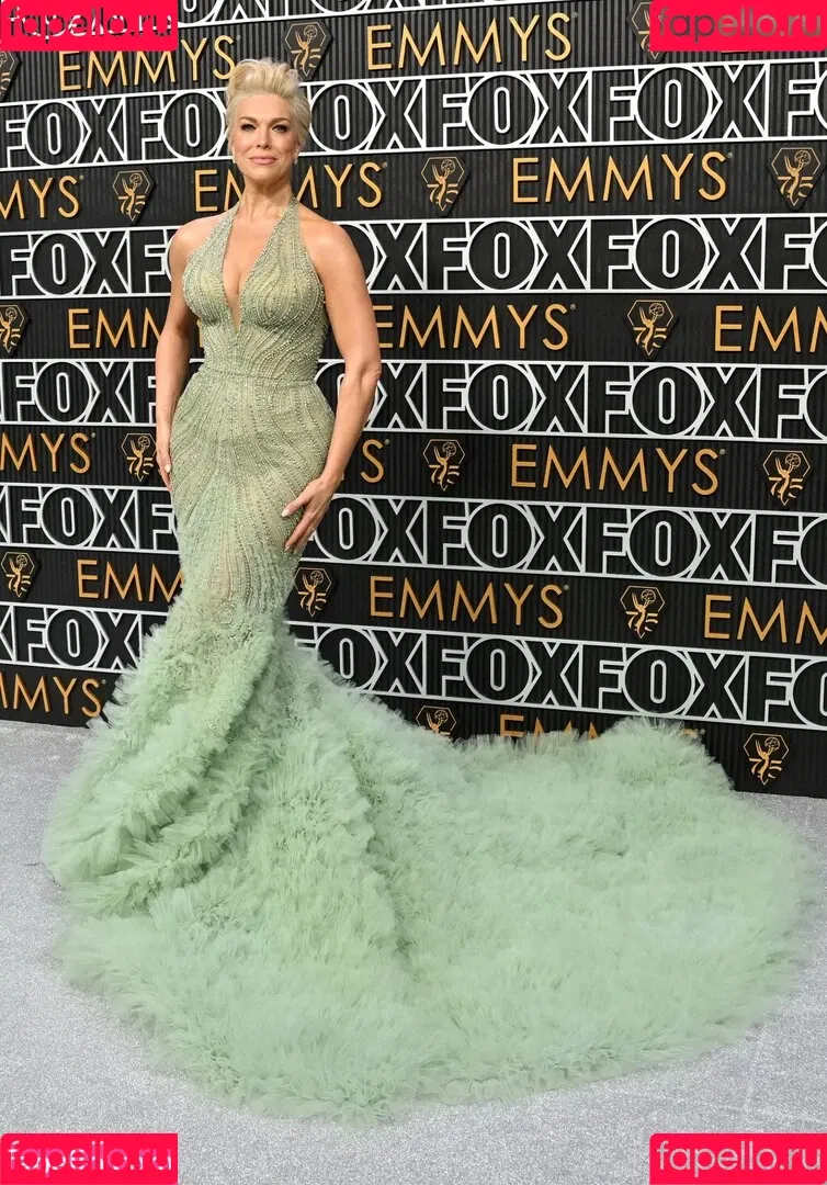 Hannah Waddingham / hannah_waddingham Onlyfans Photo Gallery 