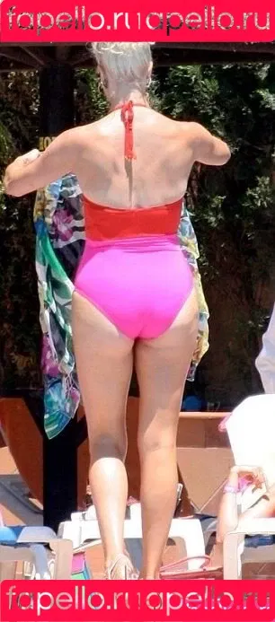 Hannah Waddingham / hannah_waddingham Onlyfans Photo Gallery 