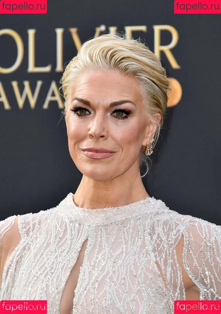 Hannah Waddingham / hannah_waddingham Onlyfans Photo Gallery 