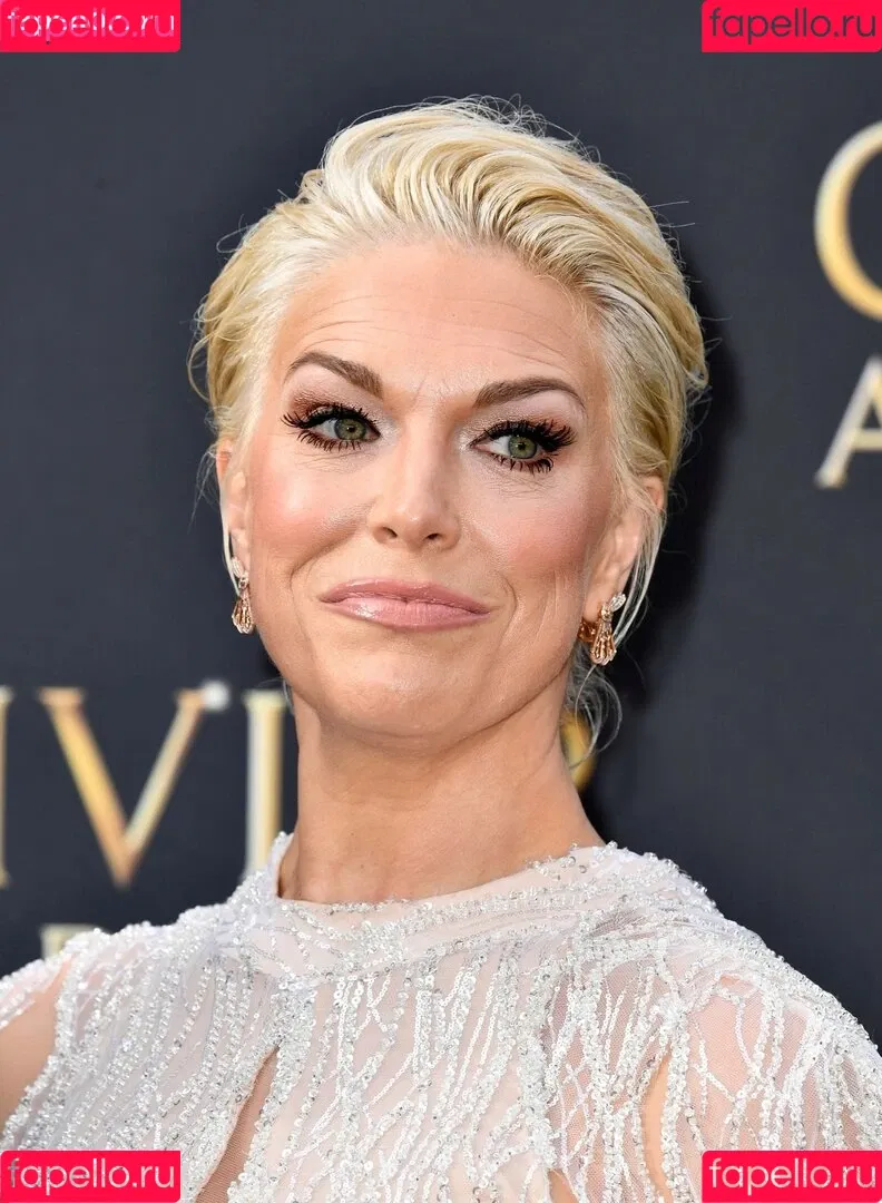 Hannah Waddingham / hannah_waddingham Onlyfans Photo Gallery 