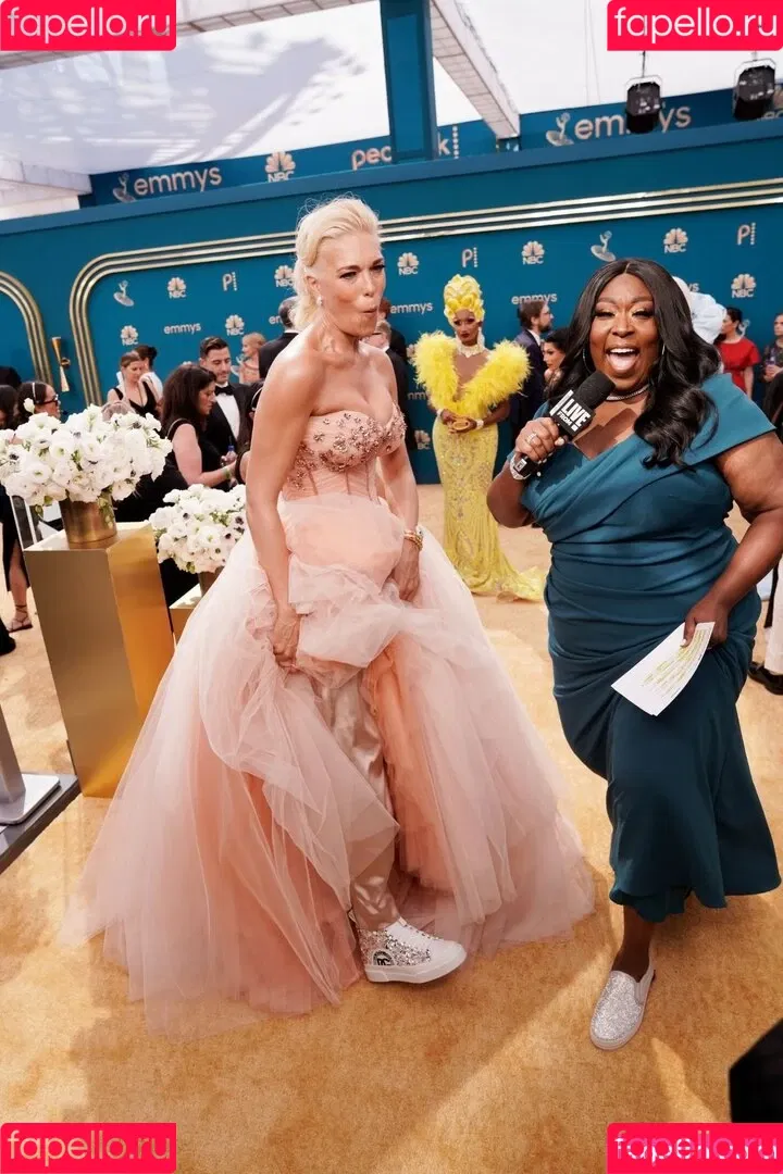 Hannah Waddingham / hannah_waddingham Onlyfans Photo Gallery 