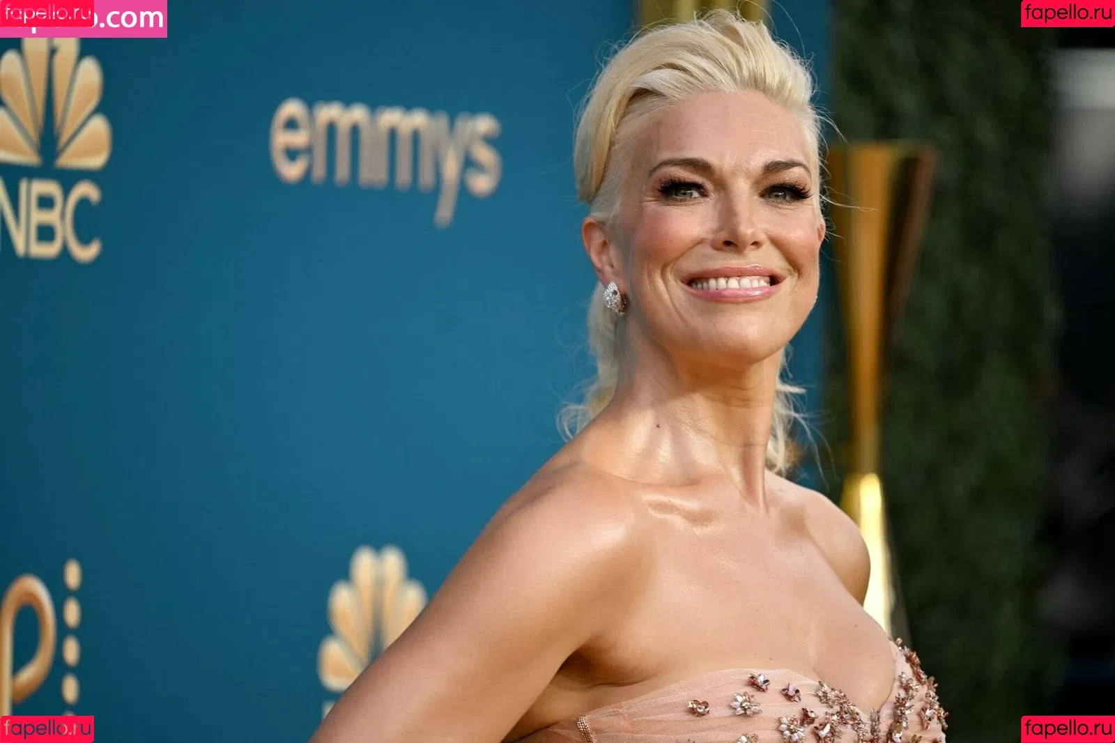 Hannah Waddingham / hannah_waddingham Onlyfans Photo Gallery 