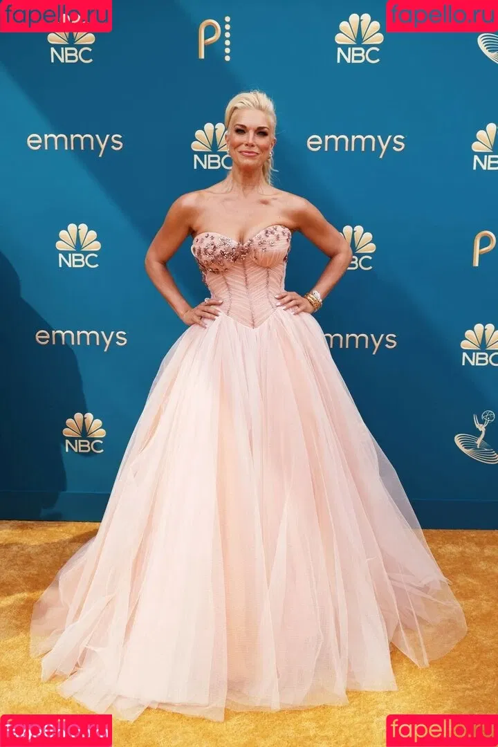 Hannah Waddingham / hannah_waddingham Onlyfans Photo Gallery 