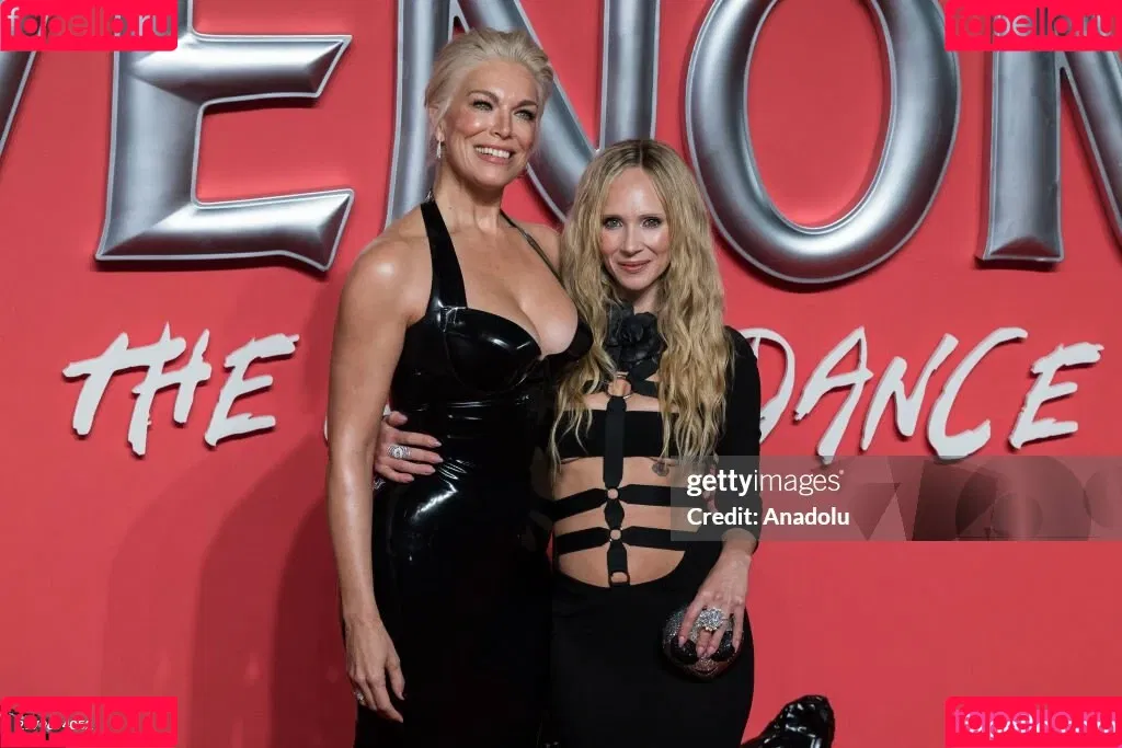 Hannah Waddingham / hannah_waddingham Onlyfans Photo Gallery 