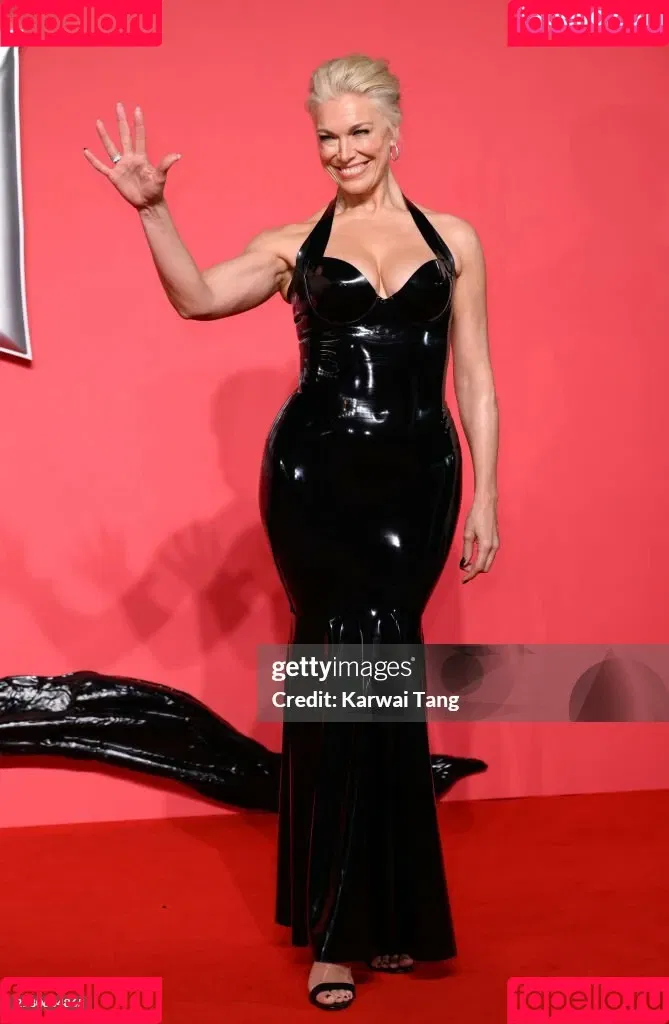 Hannah Waddingham / hannah_waddingham Onlyfans Photo Gallery 