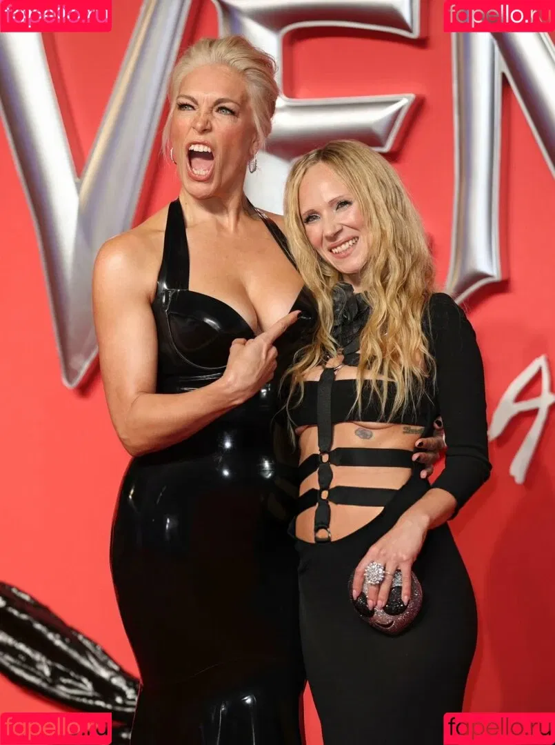 Hannah Waddingham / hannah_waddingham Onlyfans Photo Gallery 