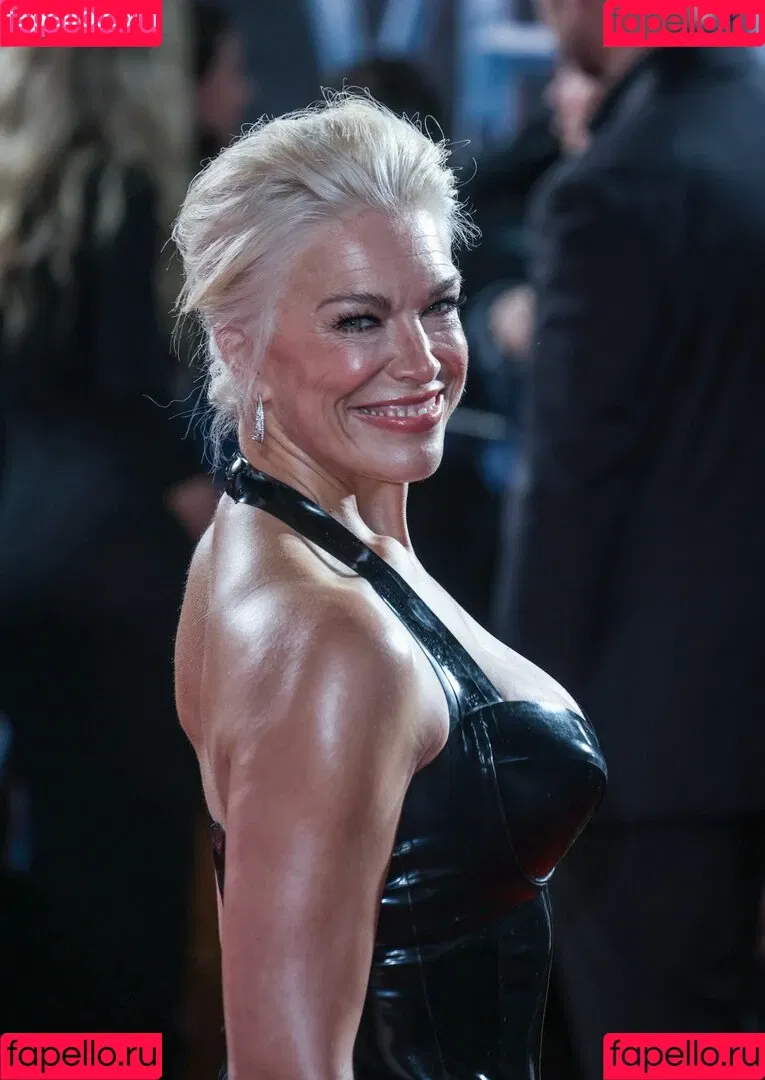 Hannah Waddingham / hannah_waddingham Onlyfans Photo Gallery 