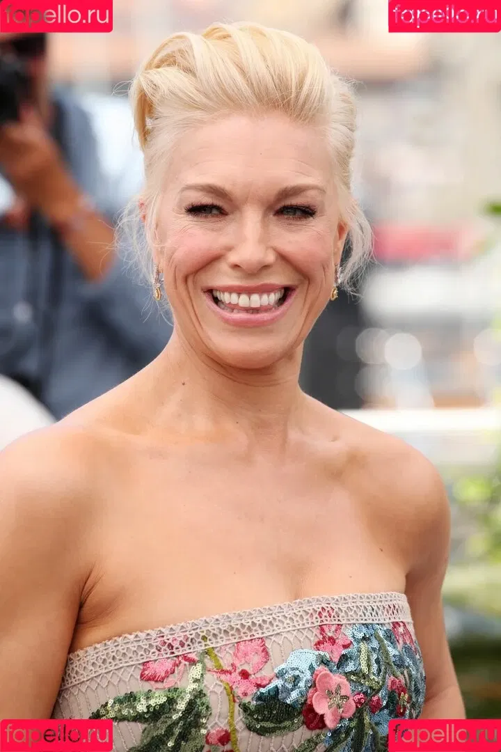 Hannah Waddingham / hannah_waddingham Onlyfans Photo Gallery 