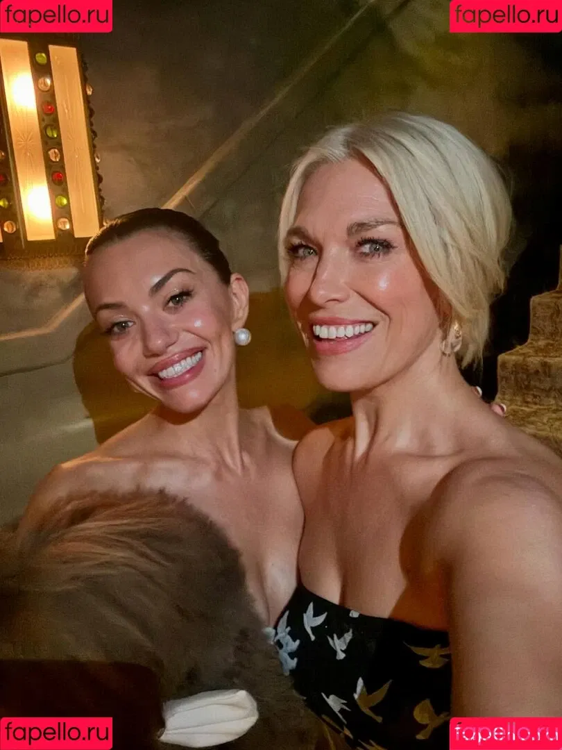 Hannah Waddingham / hannah_waddingham Onlyfans Photo Gallery 