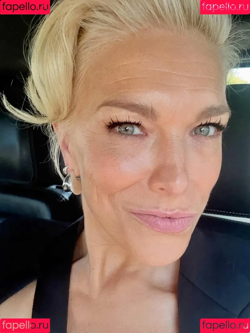 Hannah Waddingham / hannah_waddingham Onlyfans Photo Gallery 