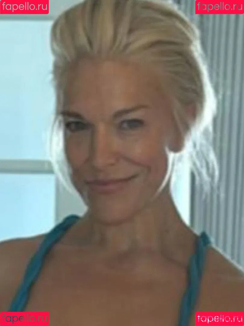 Hannah Waddingham / hannah_waddingham Onlyfans Photo Gallery 