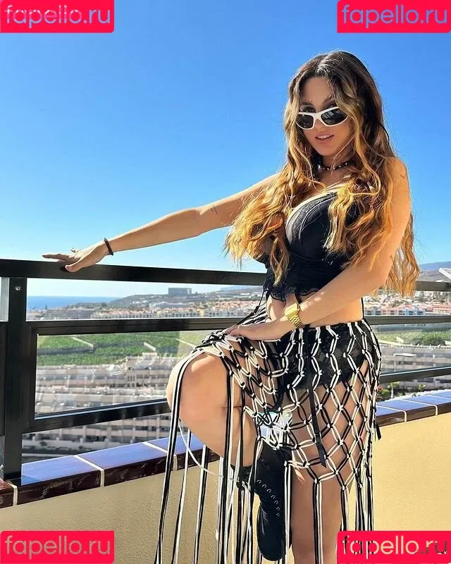 Eva Batista / evabatistaa Onlyfans Photo Gallery 