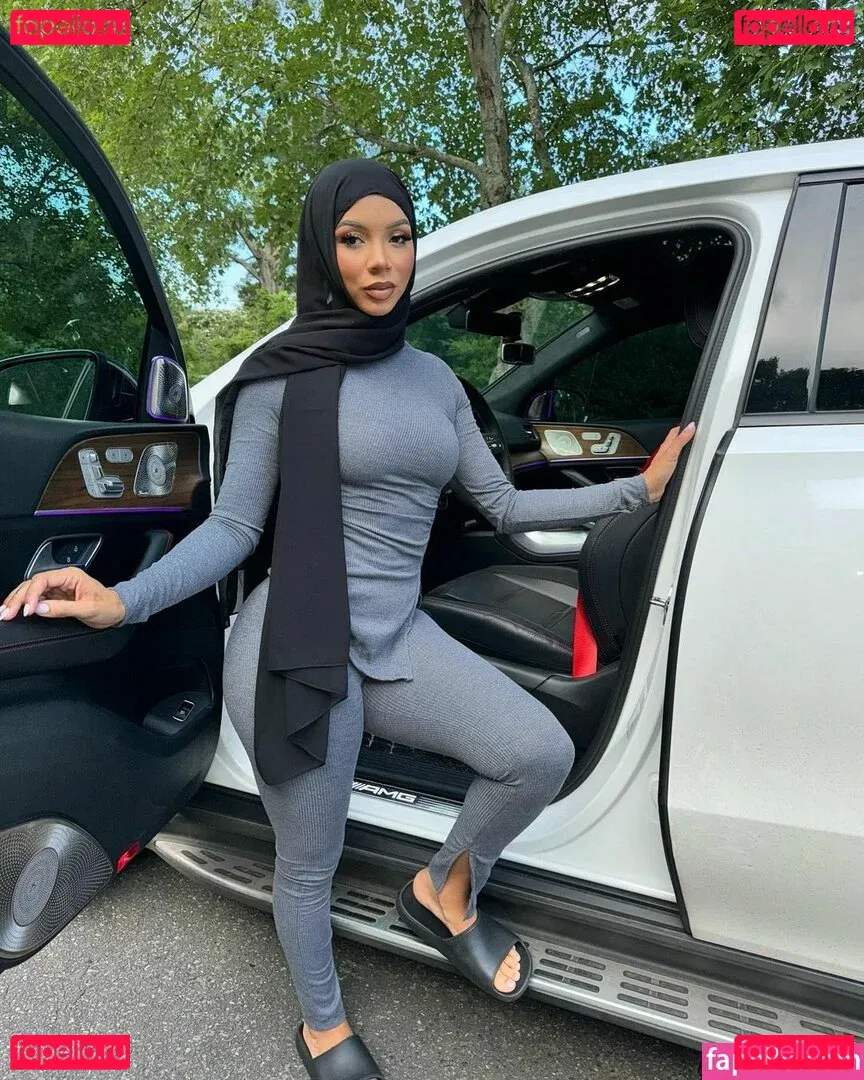 Brittany Renner Onlyfans Photo Gallery 