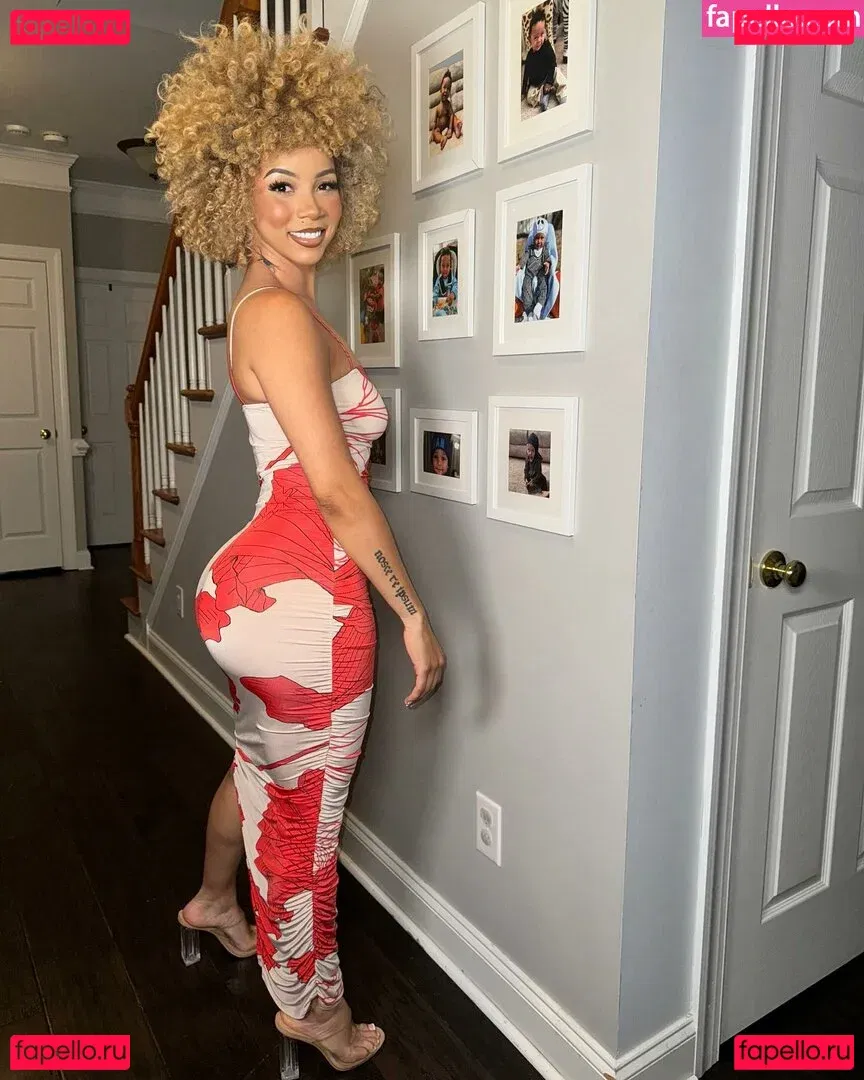 Brittany Renner Onlyfans Photo Gallery 