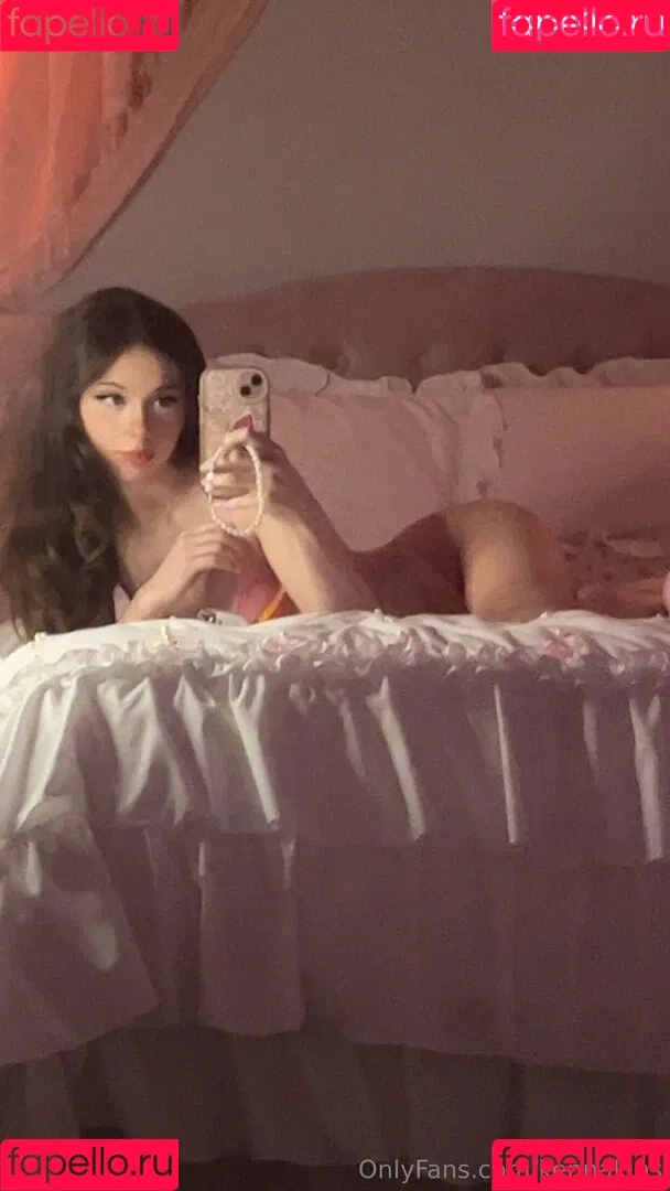 Kennakins / kenna.kins Onlyfans Photo Gallery 