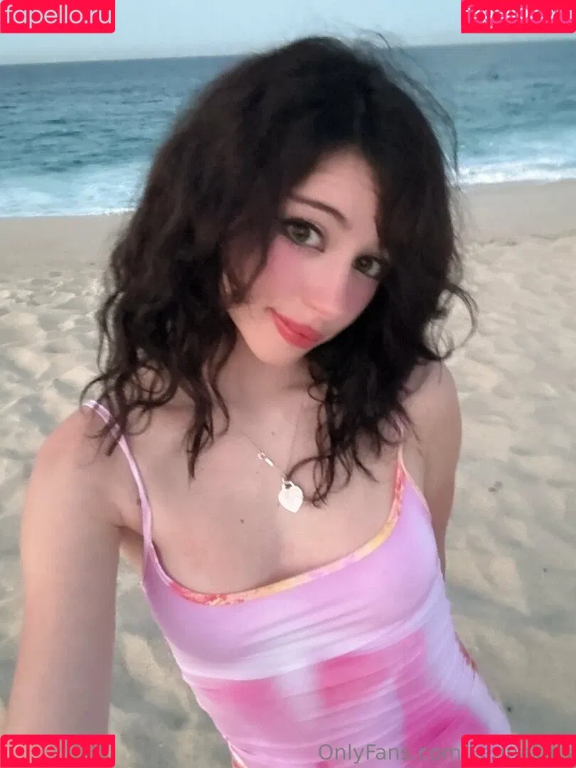 Kennakins / kenna.kins Onlyfans Photo Gallery 